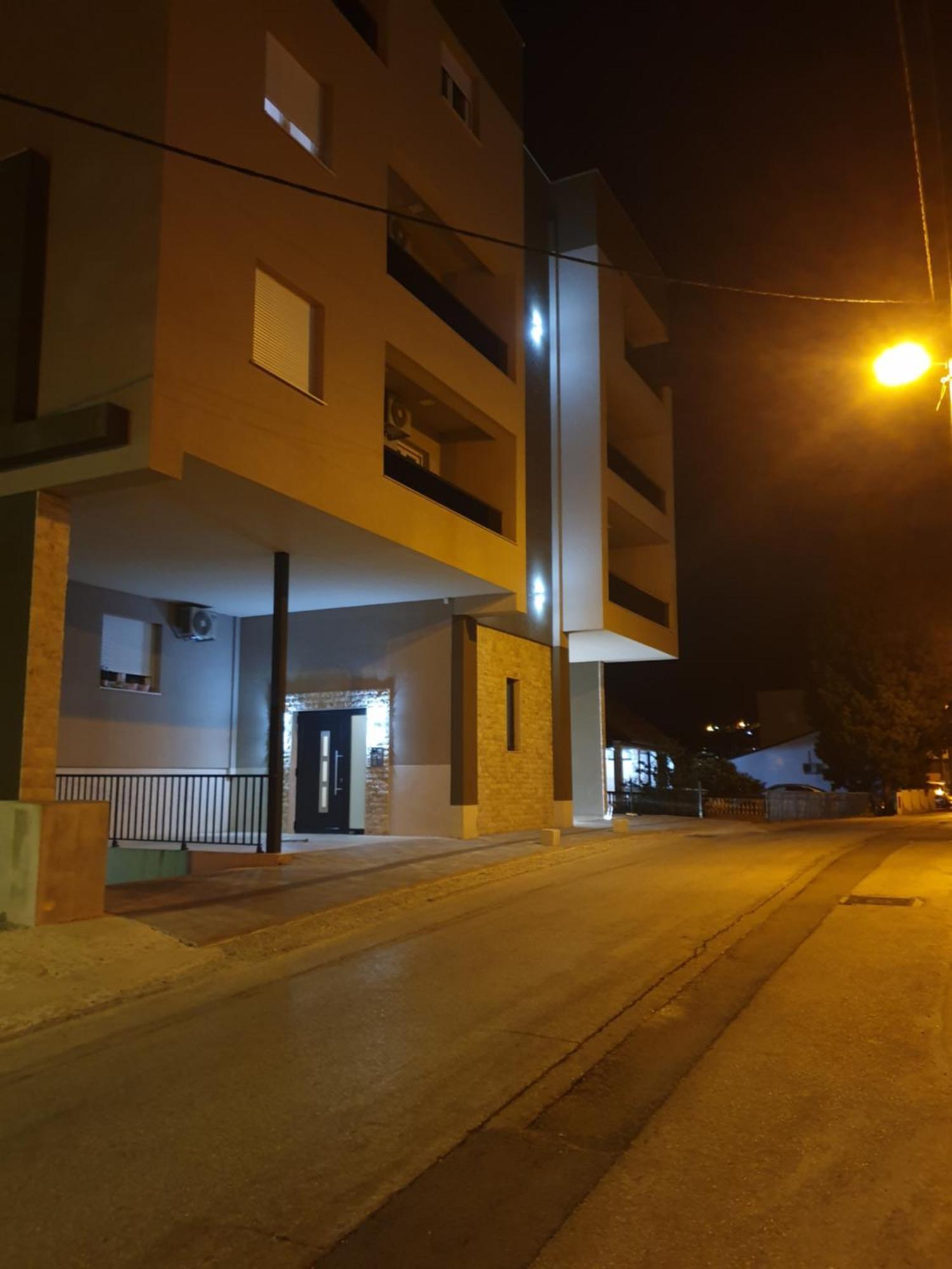 Mia Gi Luxury + Garage Διαμέρισμα Μόσταρ Εξωτερικό φωτογραφία